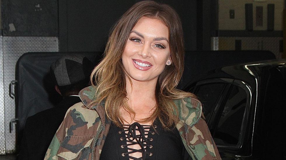 Lala kent live tweet okmagazine