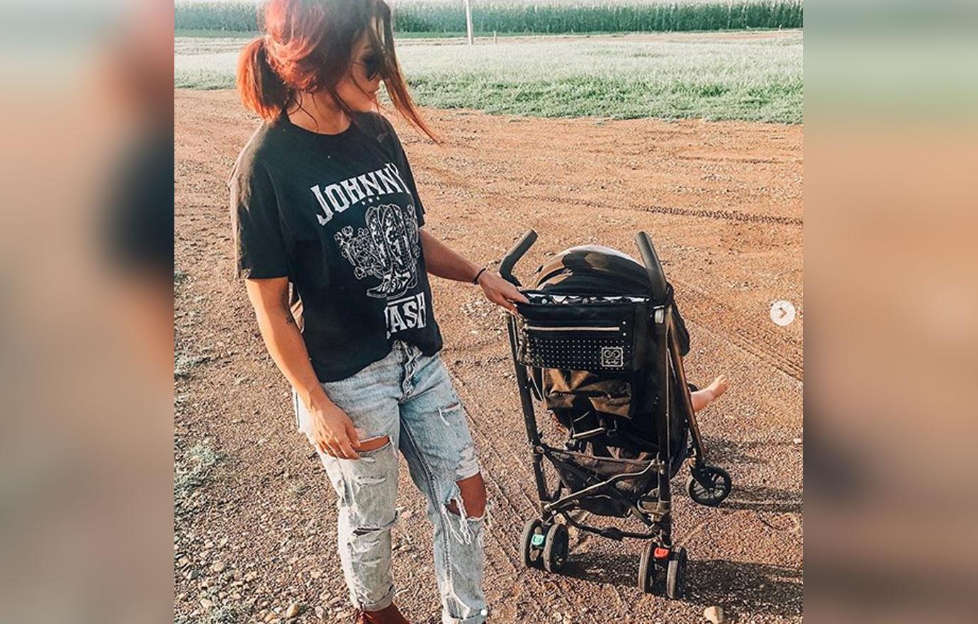 chelsea-houska-instagram-son-watson-new-glasses-photos