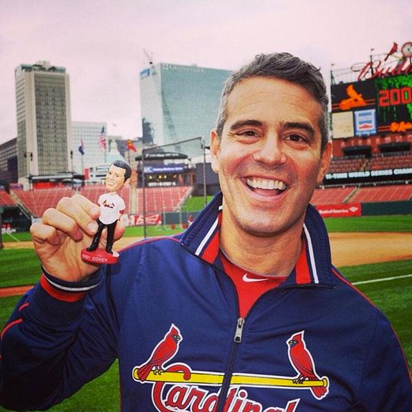 Which celebrities are St. Louis Cardinals fans?