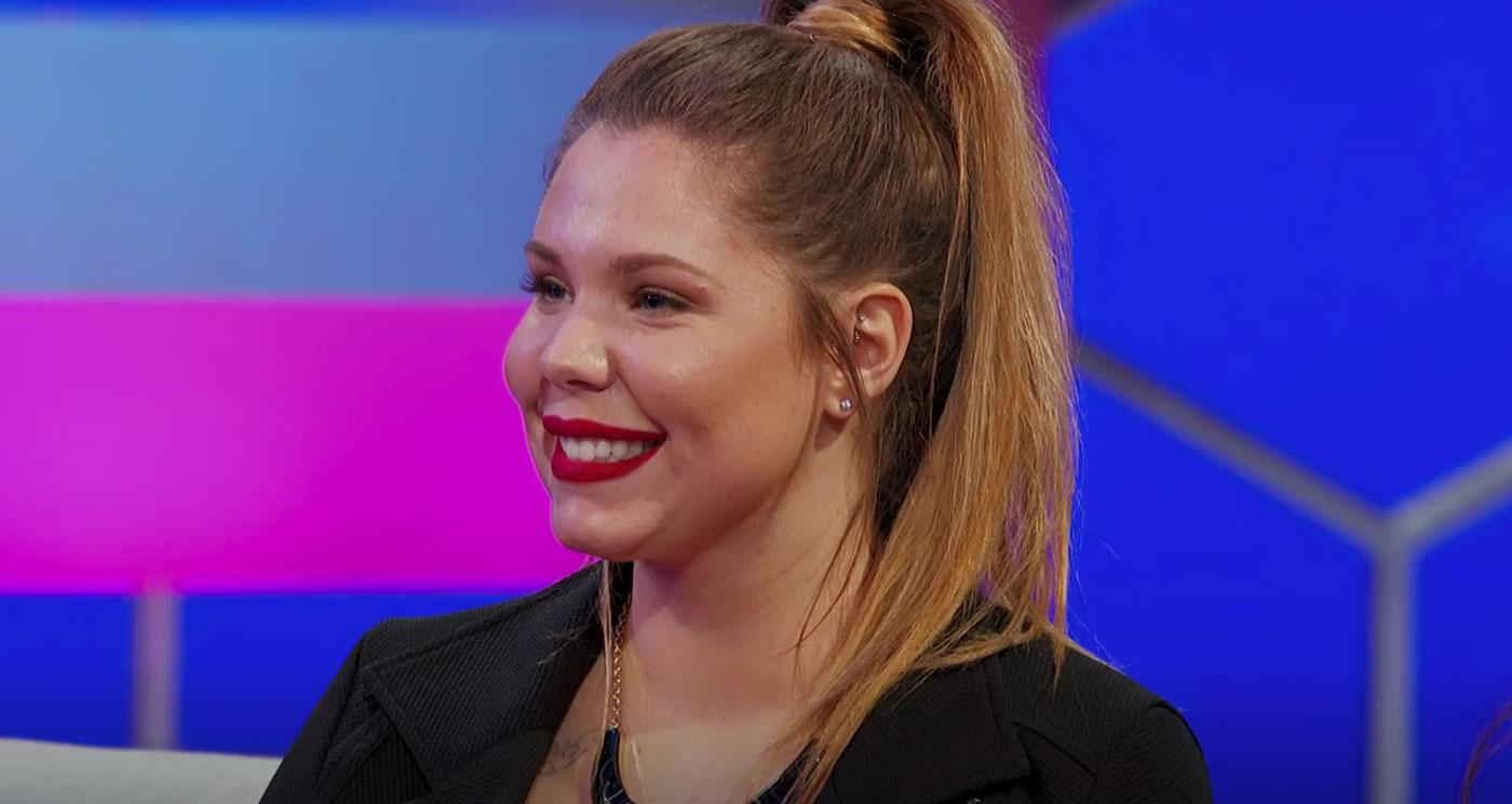 kailyn-lowry-pregnant-baby-girl-welcomes-photos-karma-instagram