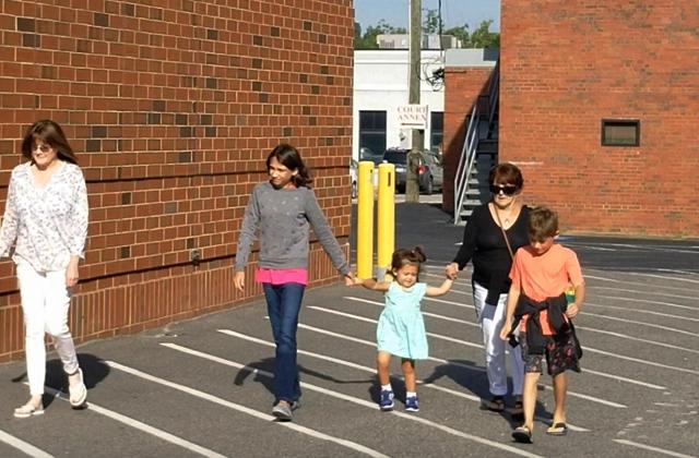 Jenelle and David's kids along with mom, Barbara Evans, head to court for their hearing.