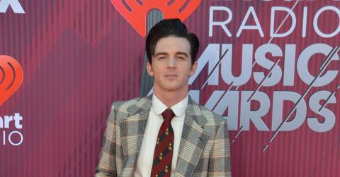 drake bell riles fans promoting album going away after disappearancepp