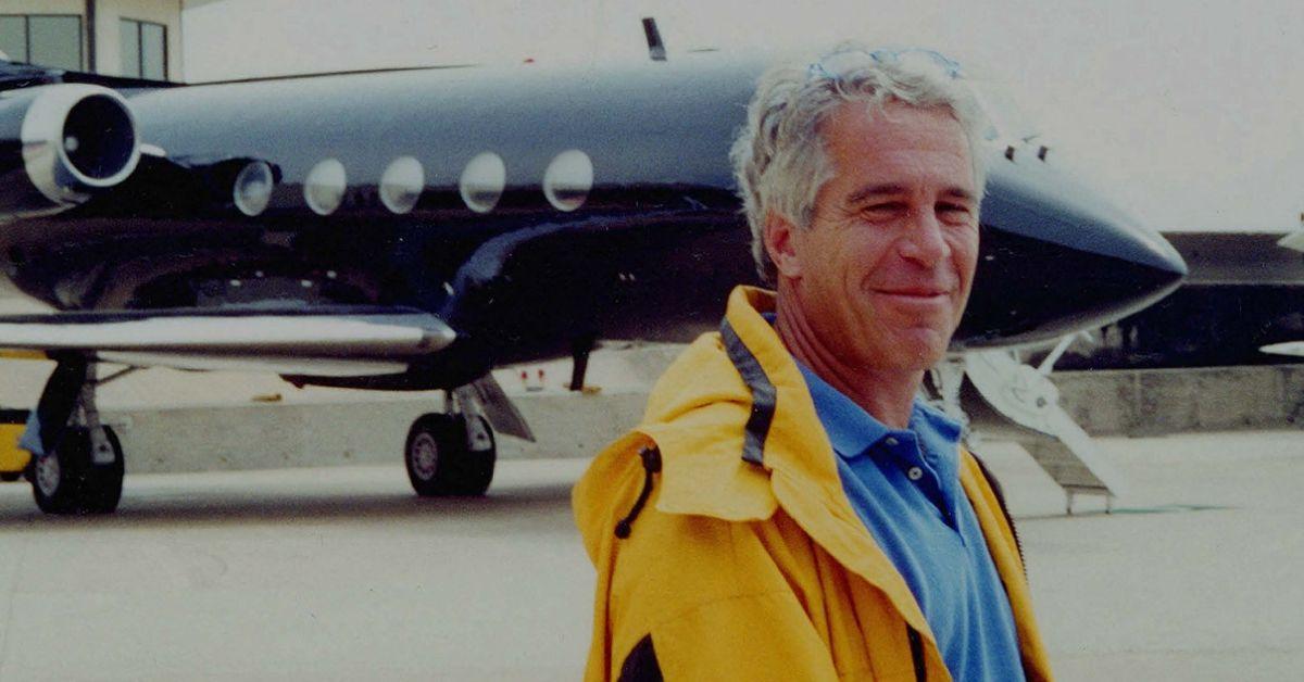 photo of Peter Mandelson referred to Jeffrey Epstein as his 'best pal'
