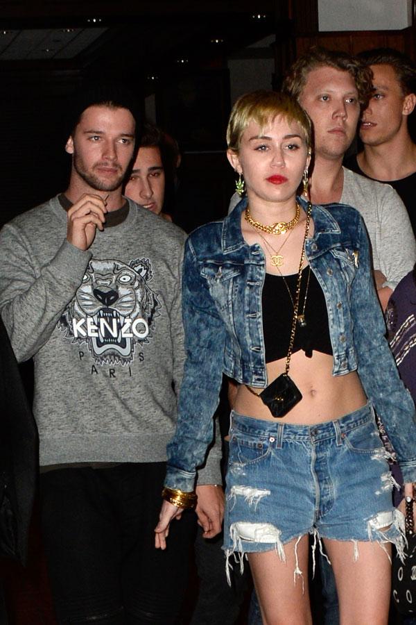 Miley cyrus patrick schwarzenegger 02