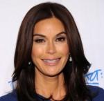 2010__08__okmagazine_teri hatcher 150×146.jpg