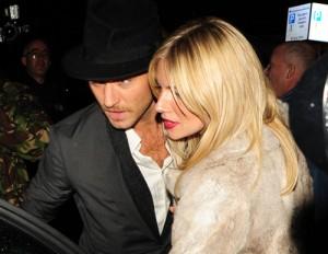 2010__09__Jude_Sienna_2_Sept30news 300×232.jpg