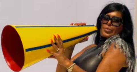 Big ang photoshoot miami monkey