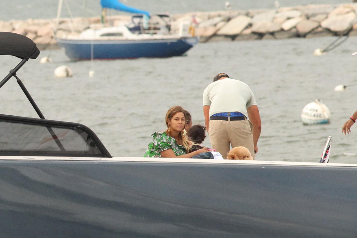 Beyonce hamptons yacht