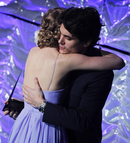 2010__10__John_Mayer_Taylor_Swift_Oct19_981.jpg