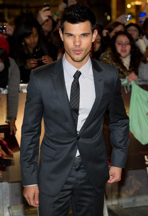 Hot taylor lautner_ _1.jpg