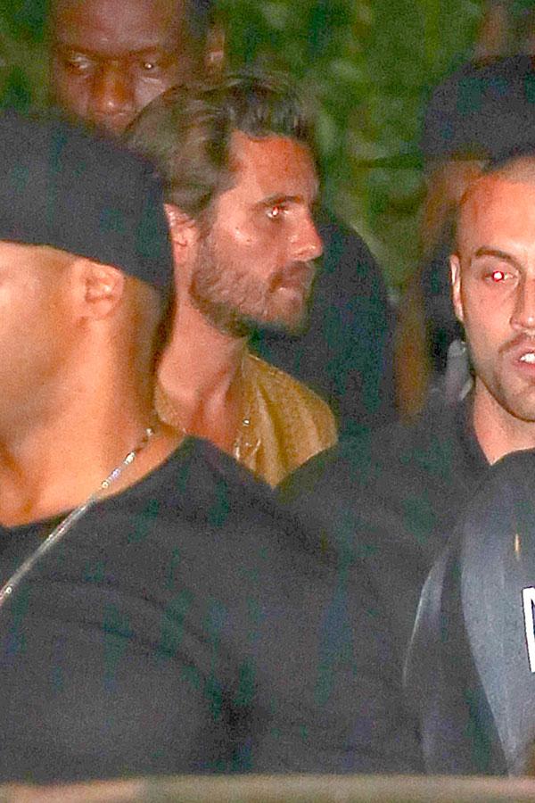 Scott disick parties kylie jenner tyga 07