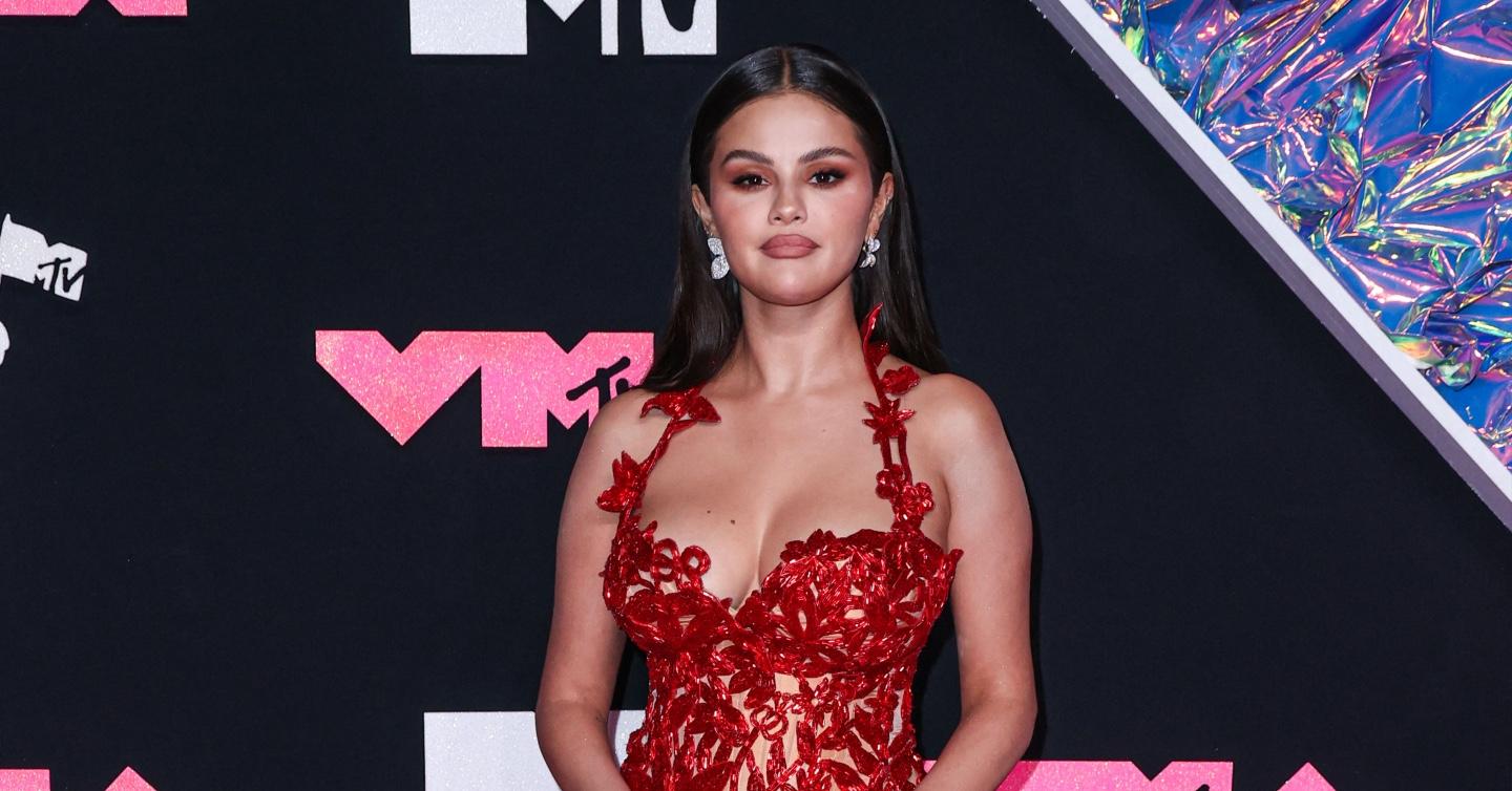 Selena Gomez Suffers Wardrobe Malfunction in Revealing Top After