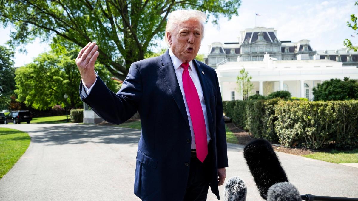 image of The most dramatic shift is among independents.