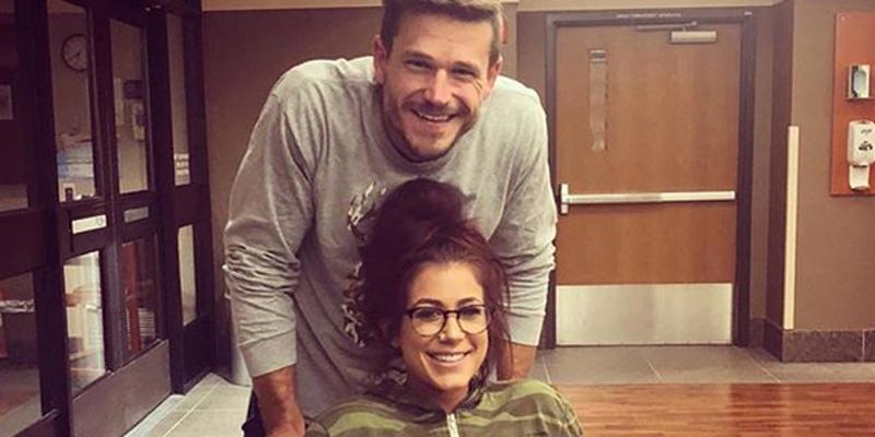 Chelsea houska instagram pregnant baby three labor cole deboer