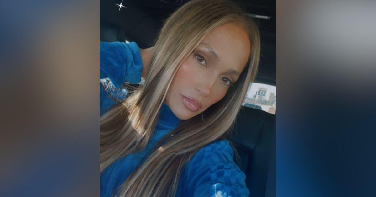 jennifer lopezs filtered selfie suffered nasty cut on nose photo