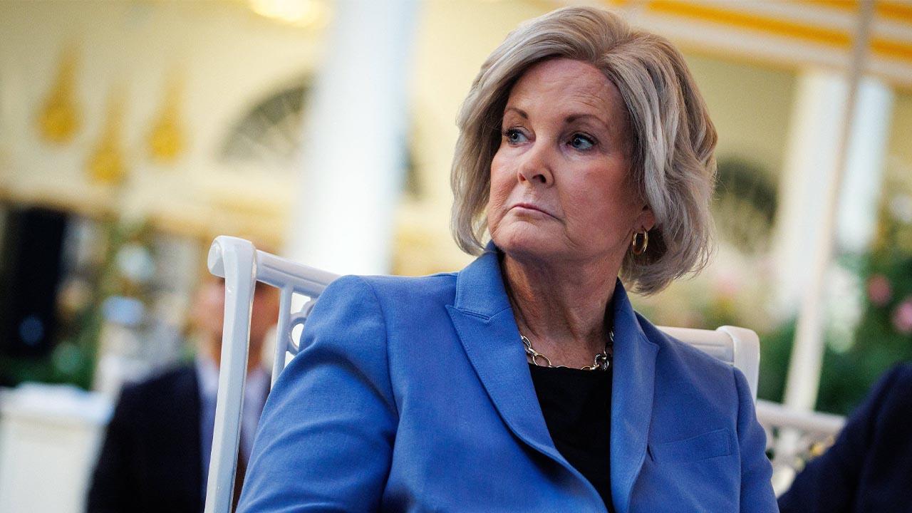Image of White House Chief of Staff Susie Wiles was named as a recipient of Eric Deters' email.