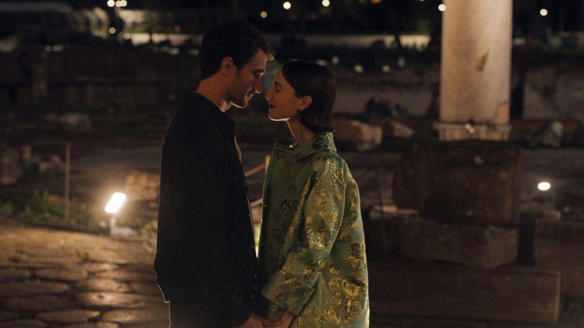 emily in paris season plot cast release date updates