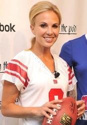 2010__09__elisabeth_hasselbeck1 175×300.jpg