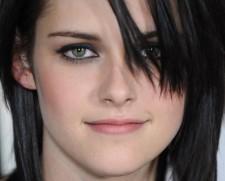 2010__02__Kristen_Stewart96855057 225×181.jpg