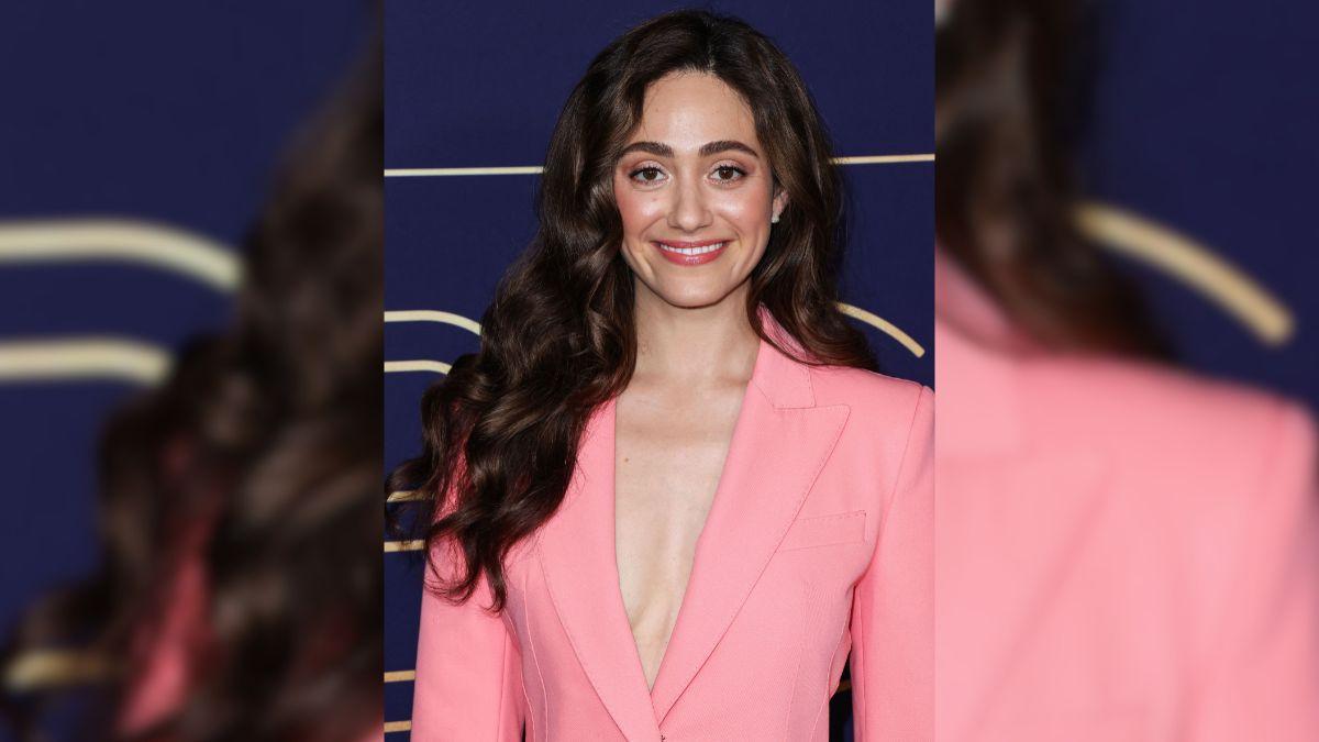 Image of Emmy Rossum claimed that fear of abandonment made her marry Justin Siegel.
