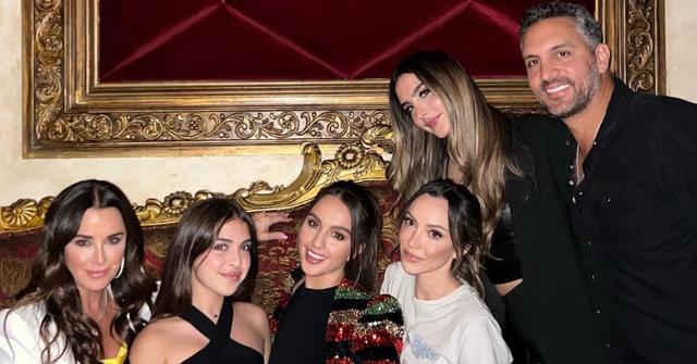 kyle richards torture children pretend separated mauricio umansky