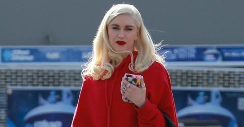 gwen stefani christmas blake shelton sons pics pp