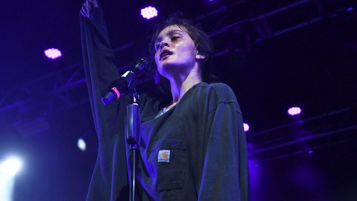 Image of Sofia Isella's work blends alternative, indie and dark pop music.