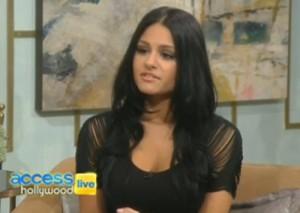 2011__04__Pia_Toscano_April21news 300×213.jpg