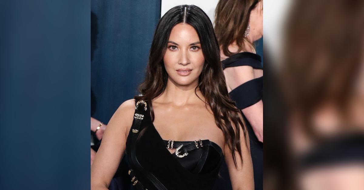 anna marie tendler seemingly shades john mulaney olivia munn baby