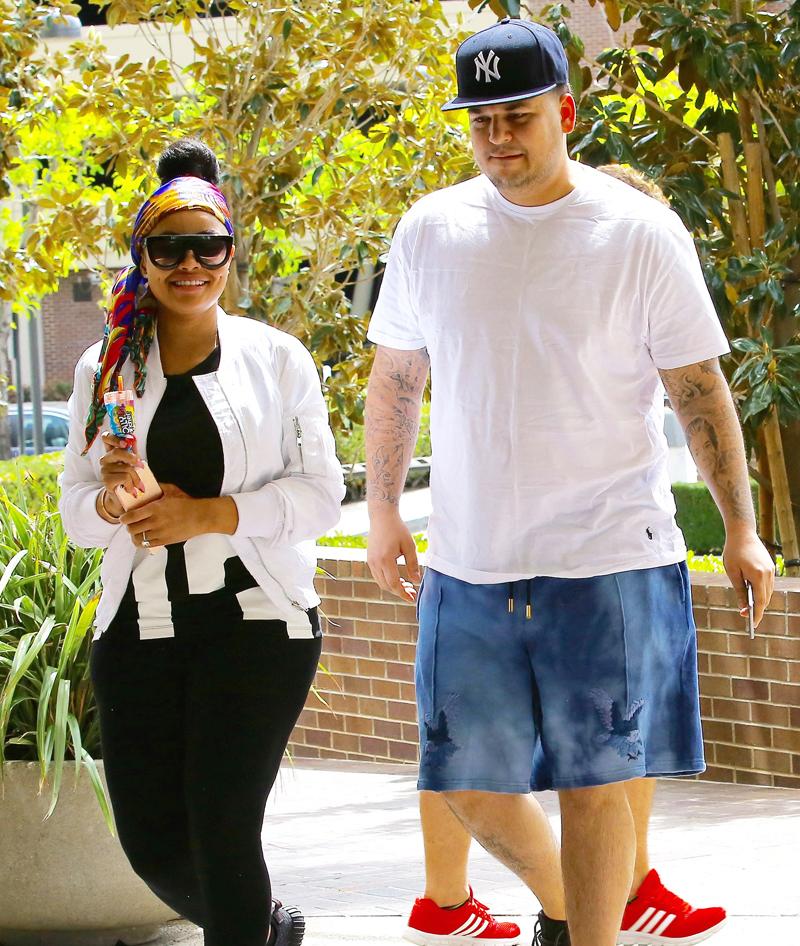 Newly Engaged Couple Rob Kardashian &amp; Blac Chyna Stop By An Office Building