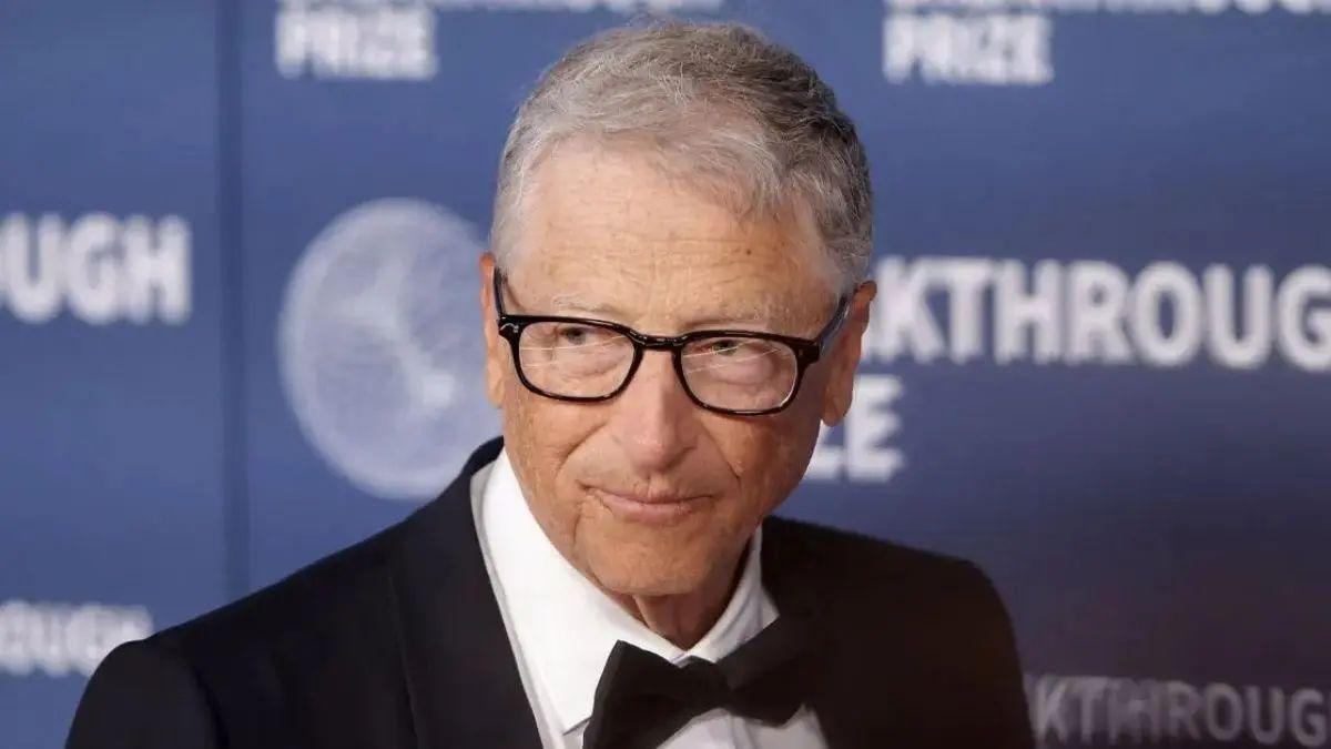 Image of Bill Gates admitted to his affairs during a February 24 Gates Foundation company town hall.