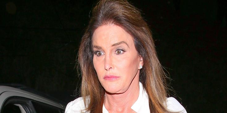 Caitlyn Jenner looks Ready for a Date at Craig&#8217;s Restaurant