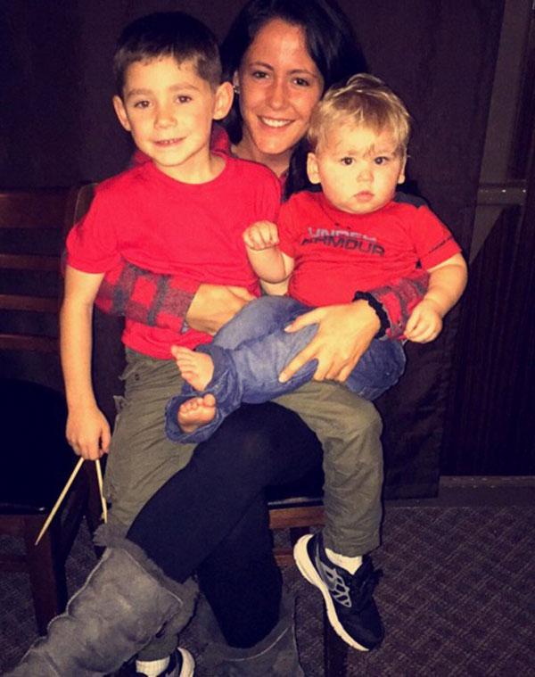 Jenelle evans welcoming third child david eason 01