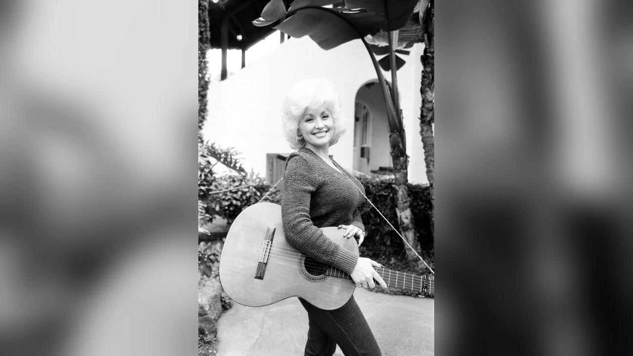 Image of Dolly Parton never welcomed kids with her late husband of 59 years, Carl Dean.