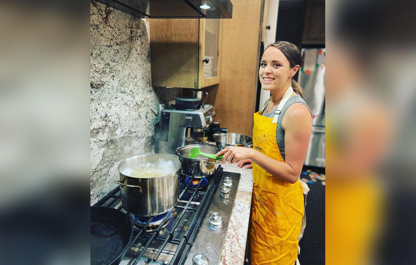 Jill Duggar Is 'So Proud' Of Jinger For Speaking Out Against IBLP