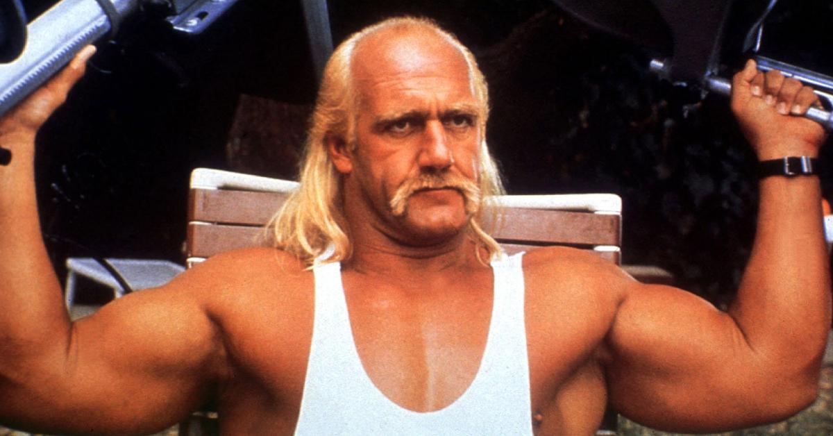 hulk hogan dead  cardiac arrest emergency