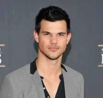 Taylor_lautner_april4_2.jpg