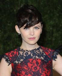2011__03__Ginnifer_Goodwin_March9newsneb 205×300.jpg