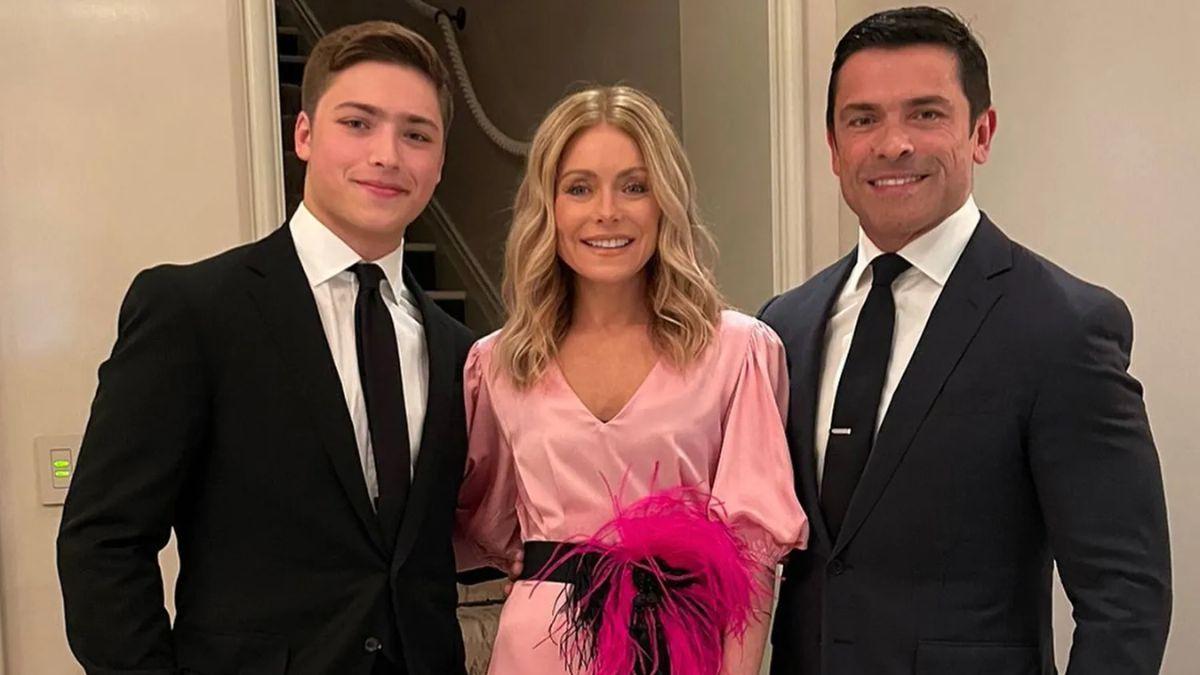 Image of Kelly Ripa wasn't 'permitted' to attend her son's first preview on Broadway.