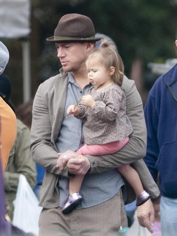 INF &#8211; Channing Tatum and his family spend time at the farmers market today