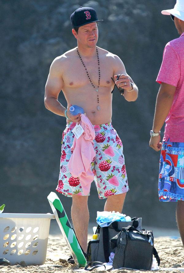 Mark Wahlberg Beach Body Vacation Hawaii