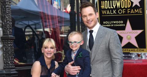 Chris Pratt and Anna Faris pose on the Walk of Fame after Chris recieved a star