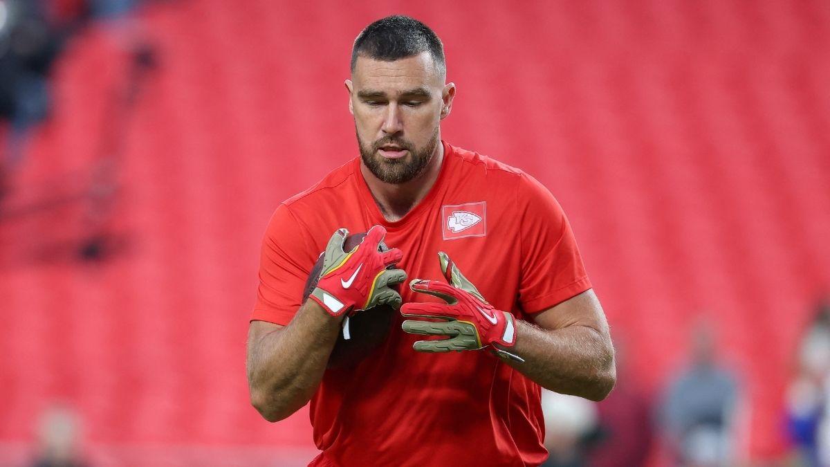 travis kelce retirement