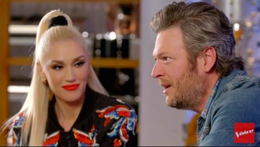 Blake shelton gwen stefani the voice season 10 pda love 05