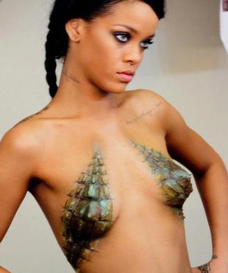 Rihanna may14.jpg