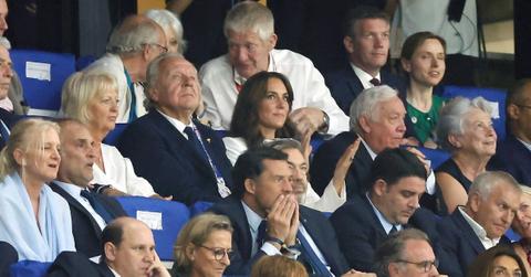 kate middleton smiling english rugby locker room