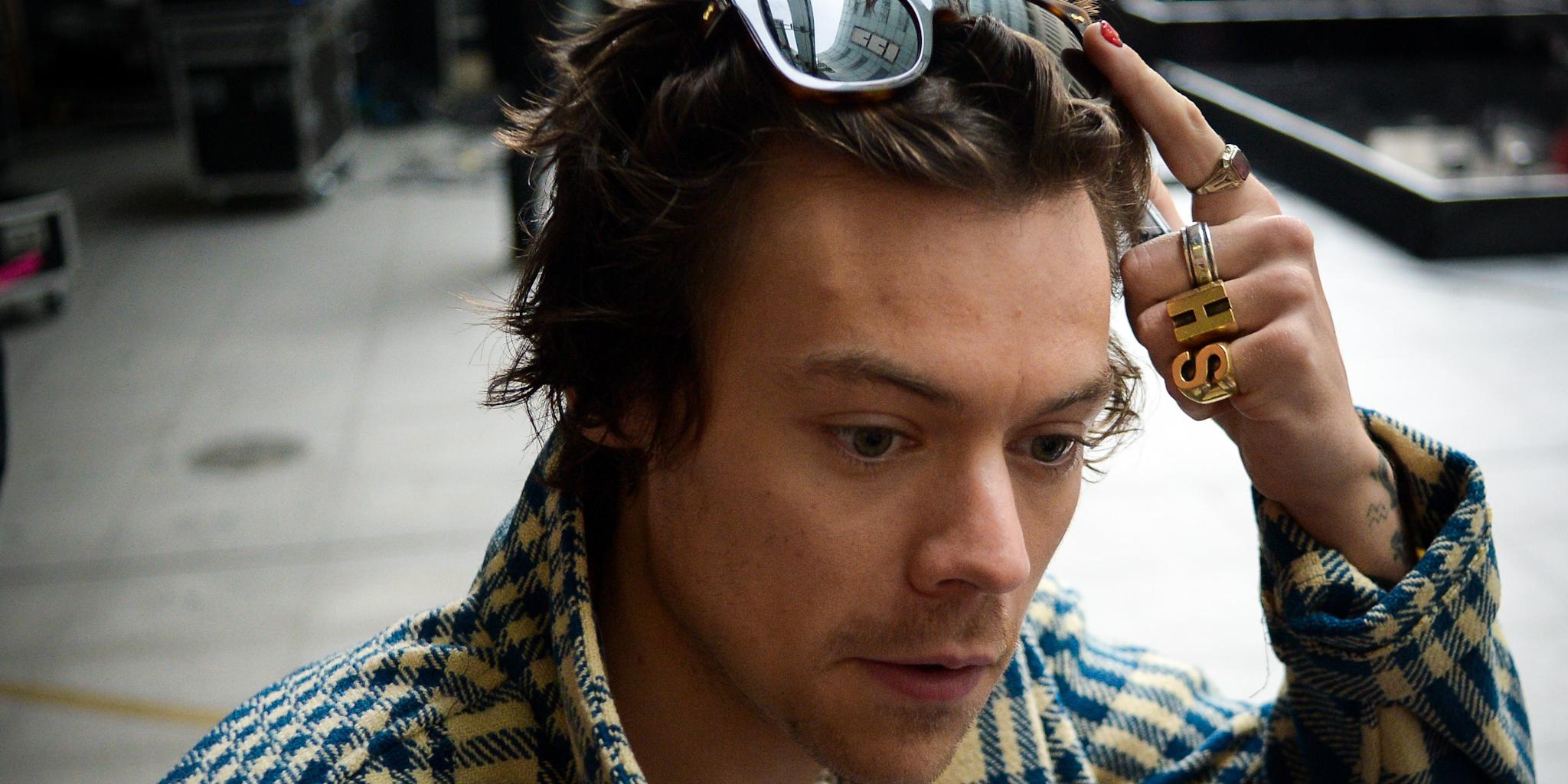 Harry Styles Resurfaced Interview Reveals His Thoughts On Taylor Swift