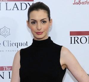 Anne_hathaway_april20_2.jpg