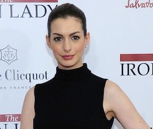 Anne_hathaway_april20_2.jpg