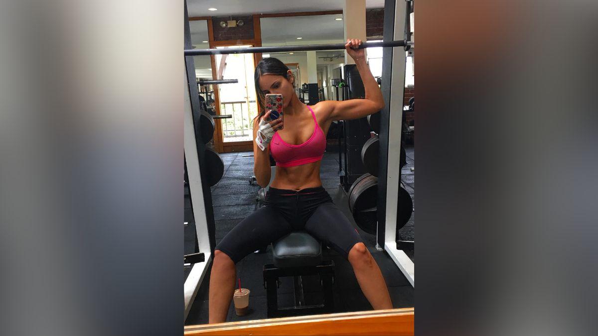 Image of Eiza González revealed she had an eating disorder.